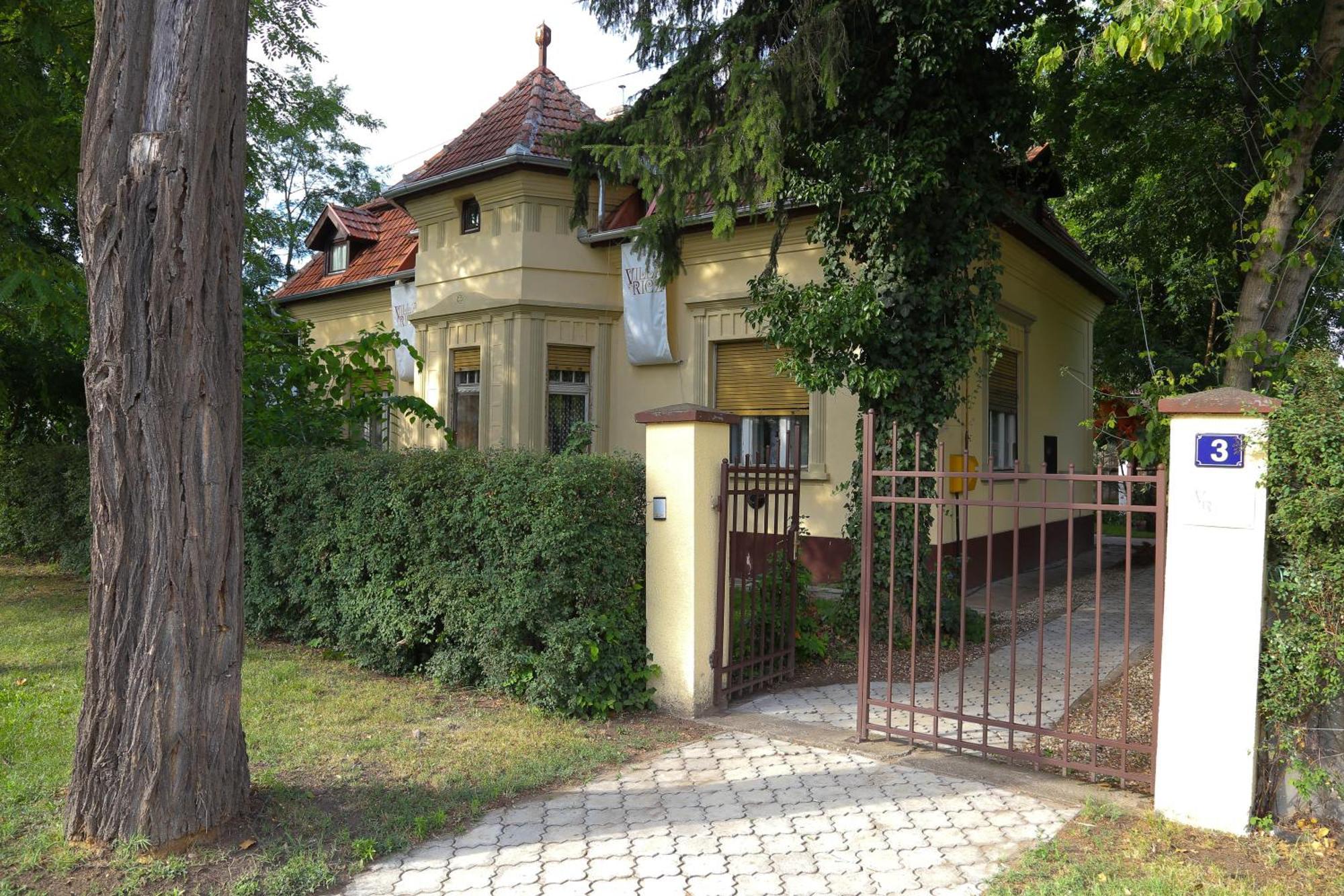 Villa Ricz Palić エクステリア 写真